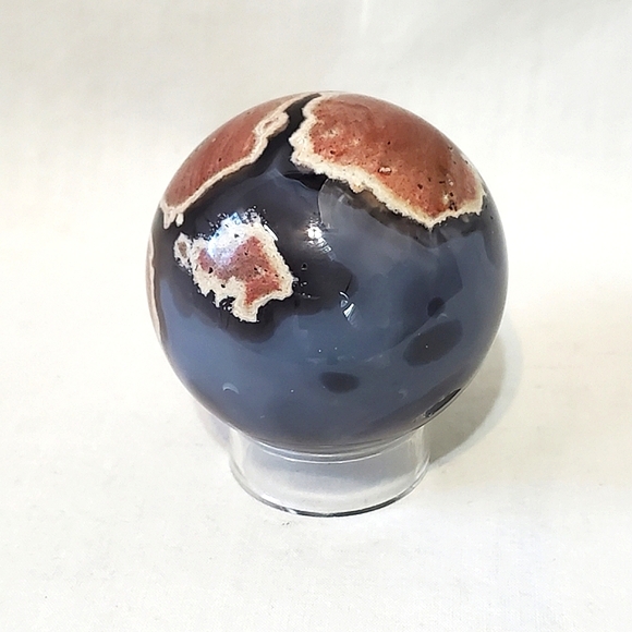 **SOLD** Volcano Agate Sphere UV Reactive - Picture 2 of 5